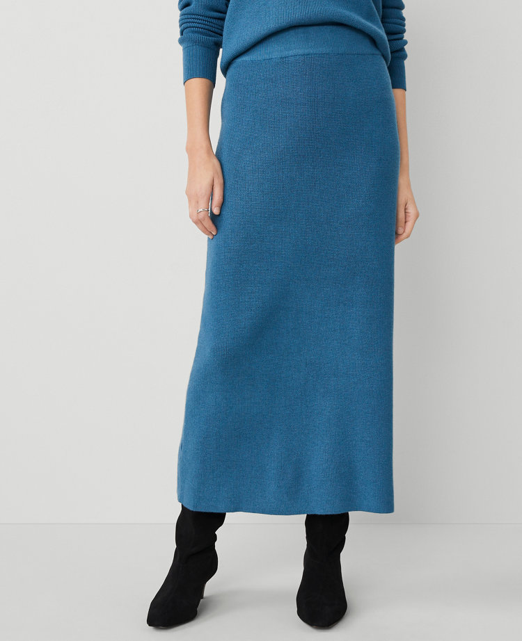 Petite Weekend Collection Ribbed Sweater Skirt