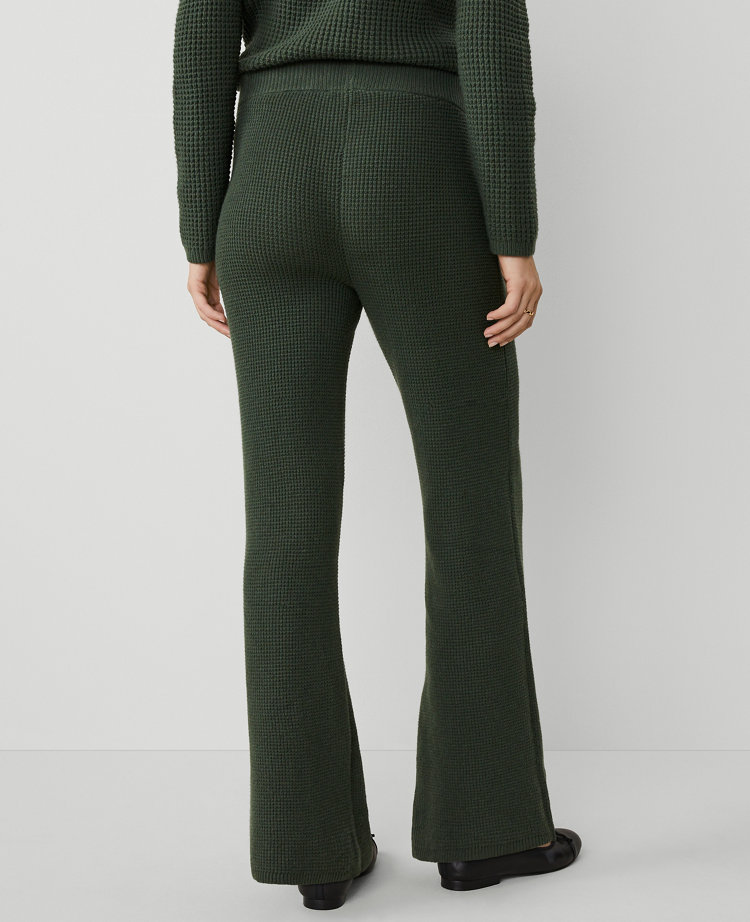 Petite Weekend Collection Waffle Sweater Pant