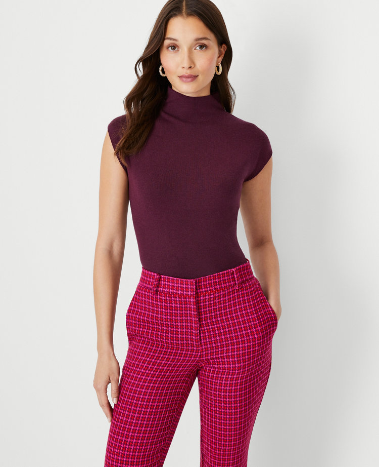 Ann Taylor Rollneck - Medium Red Cashmere