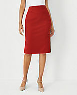 The Petite High Waist Seamed Pencil Skirt in Lightweight Weave - Curvy Fit carousel Product Image 1
