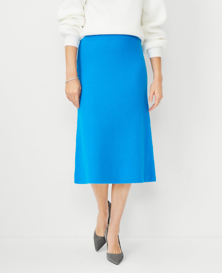 Kasper Petite Printed Pull-on Midi Skirt in Blue