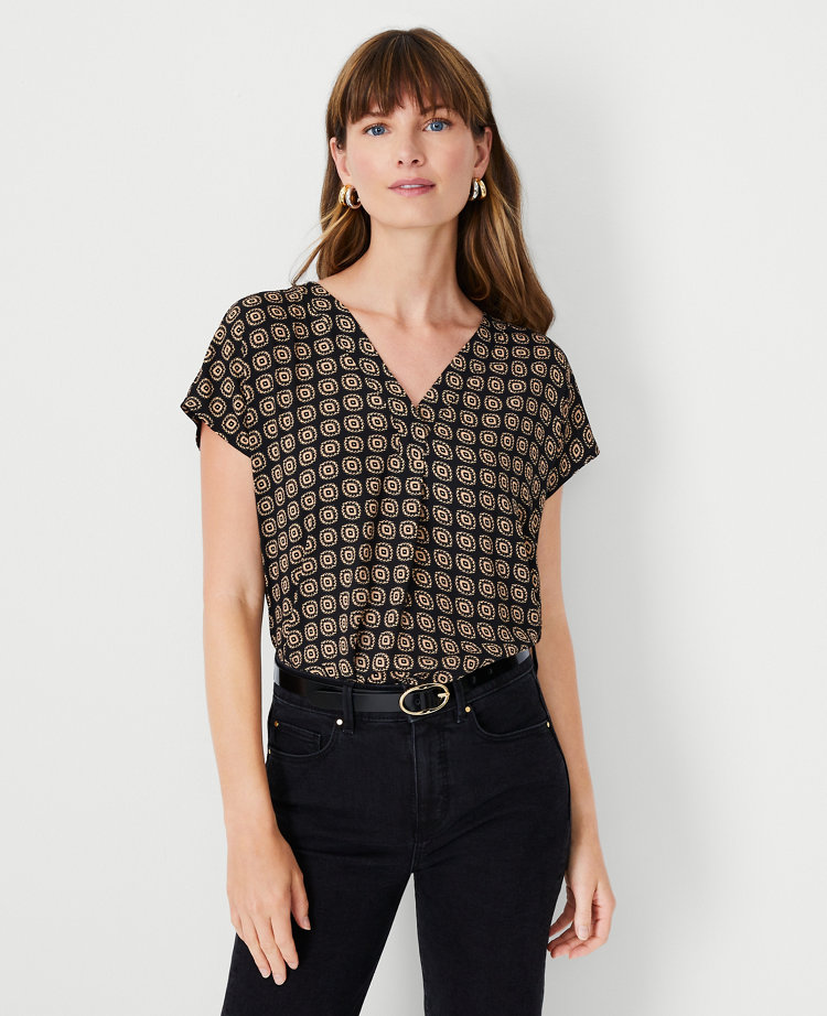 Geo Mixed Media Pleat Front Top