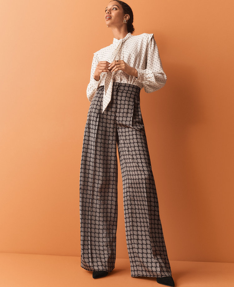 The Pleated Wide Leg Pant in Geo Satin