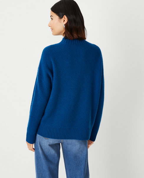 Relaxed Cashmere Cable Sweater