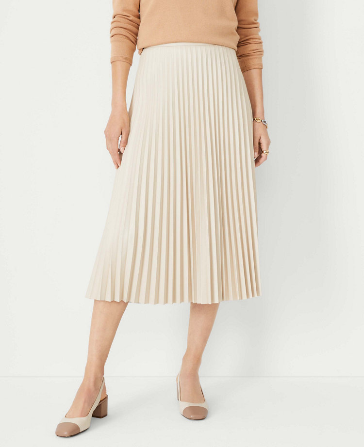 Pleated midi cheap skirt cream