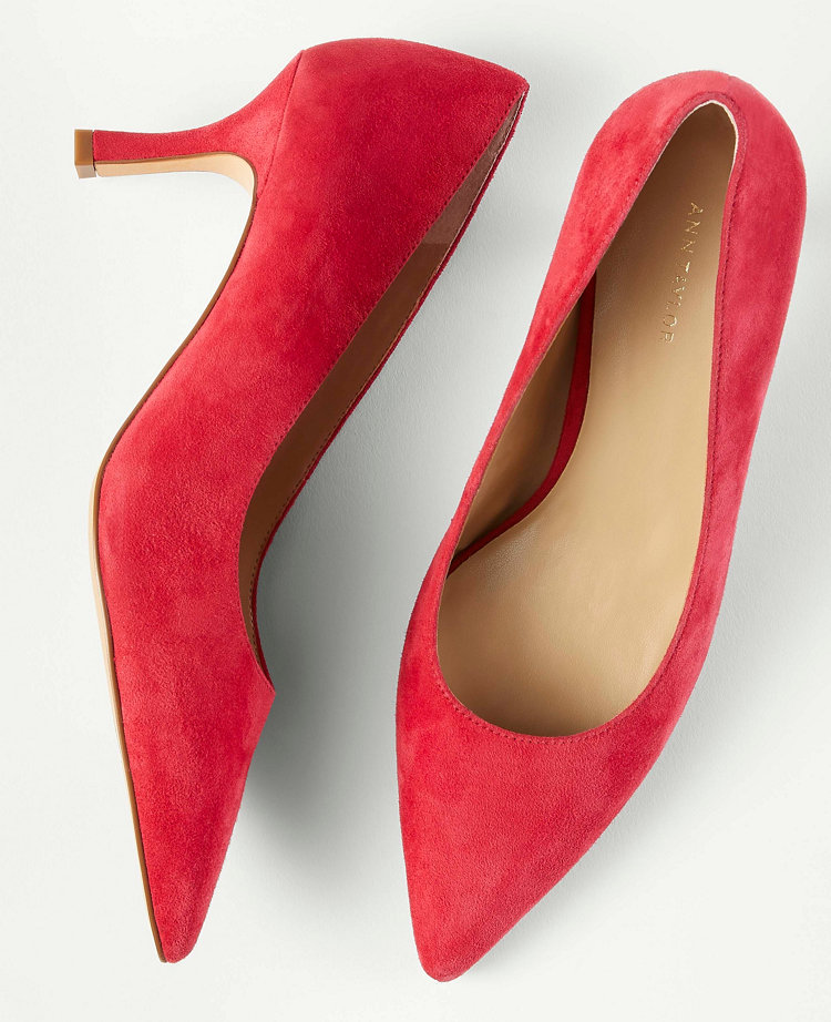 Eryn Suede Pumps