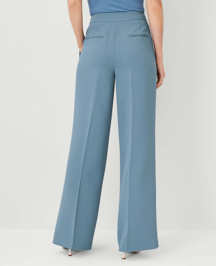 The Petite High Rise Side Zip Wide Leg Pant in Fluid Crepe