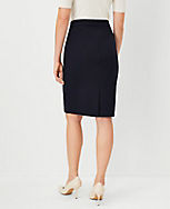 The Petite Seamed Pencil Skirt in Seasonless Stretch - Curvy Fit carousel Product Image 2