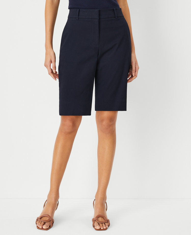 The Petite Boardwalk Short - Curvy Fit