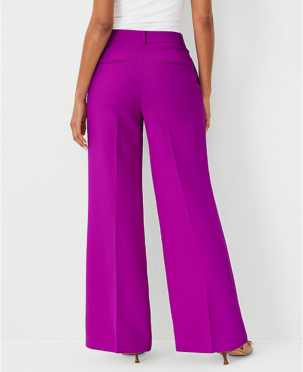 The Wide Leg Pant in Crepe - Curvy Fit