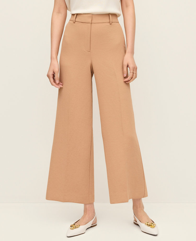 Ann Taylor The Petite Wide-Leg Cropped Pant Textured Crepe Weathered Oak Women's