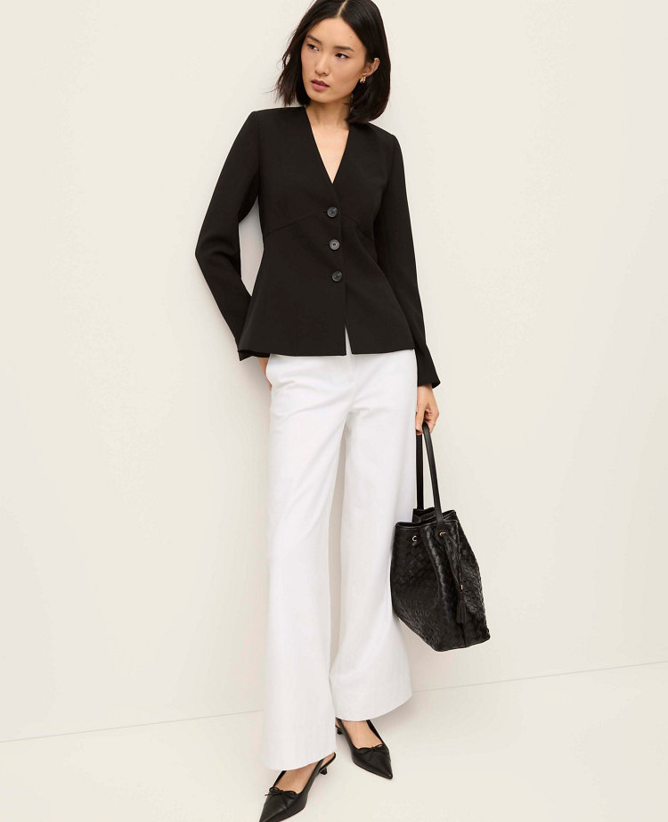 The Petite Modern Wide Leg Pant in Bi-Stretch