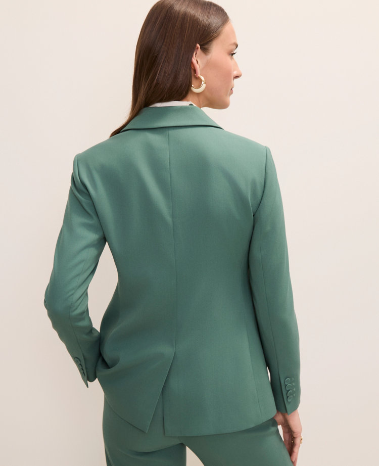 The Petite Fitted Cutaway Blazer carousel Product Image 2
