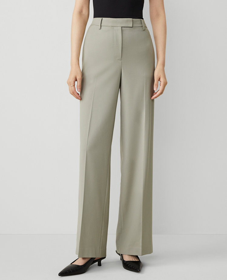 The Petite Wide-Leg Pant — Curvy Fit carousel Product Image 1