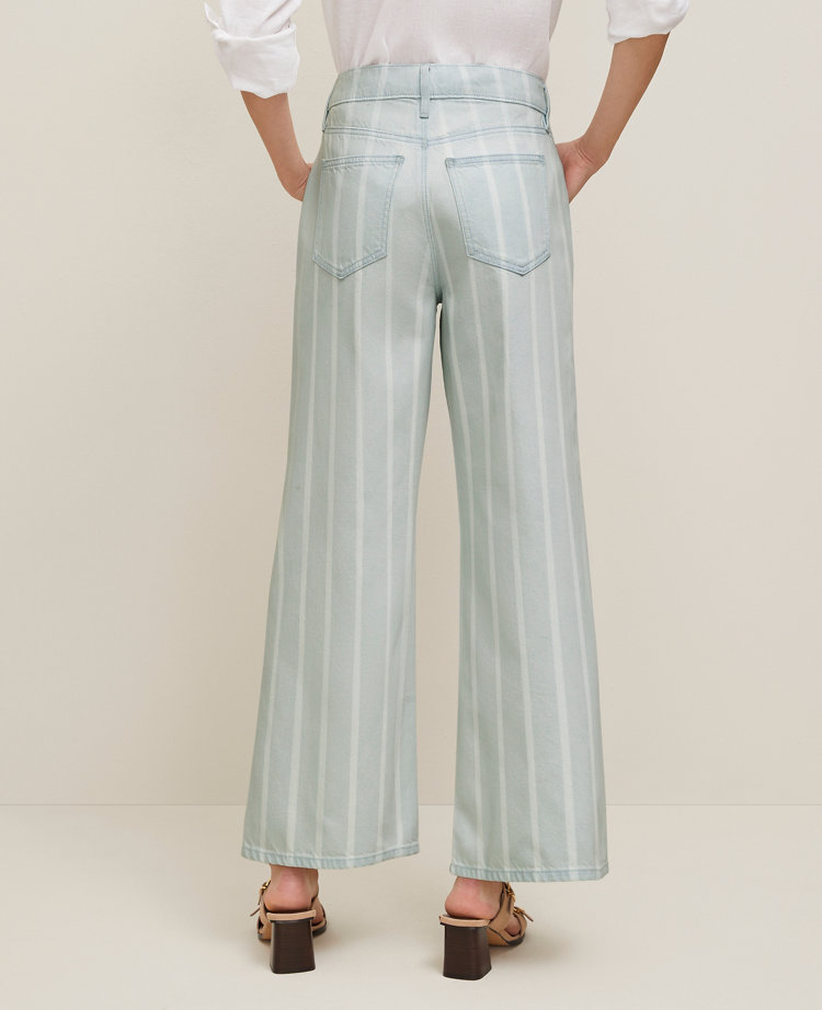 The Wide-Leg Crop Jean