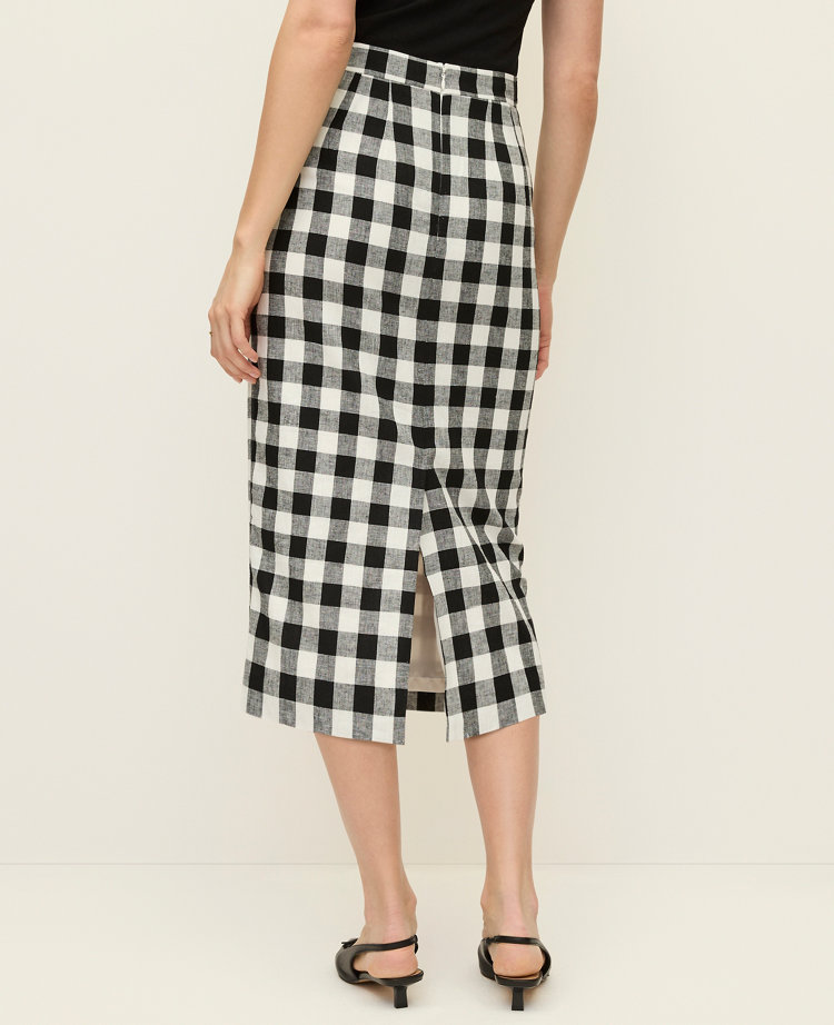 The Petite Button Midi Skirt in Gingham Linen Blend
