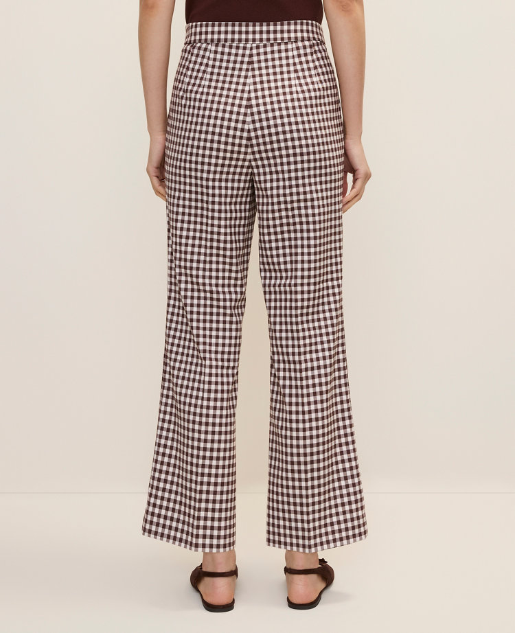 The Petite Gingham Side Zip Flare Pant — Curvy Fit