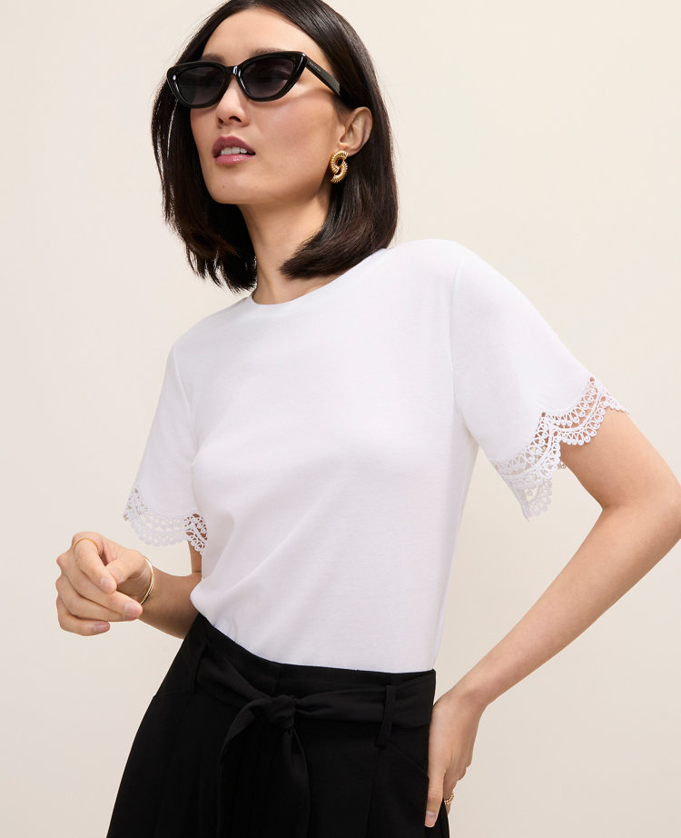 Lace Trim Sleeve Knit Tee