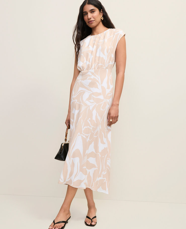 Petite Floral Gathered Midi Dress