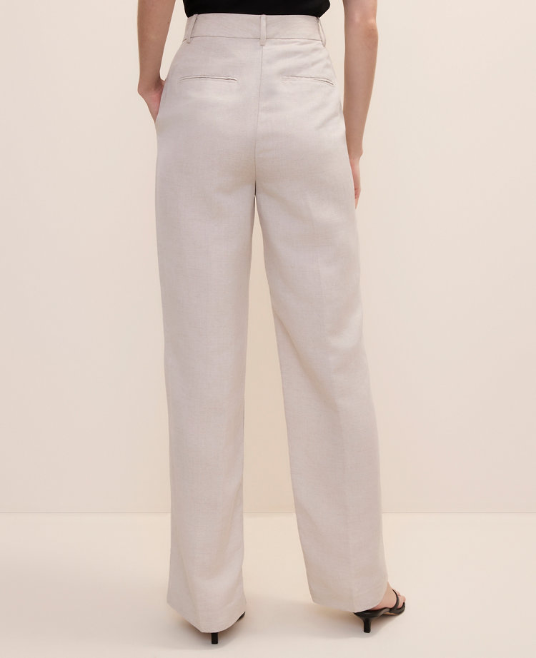 The Pleated Straight Pant in Linen Blend
