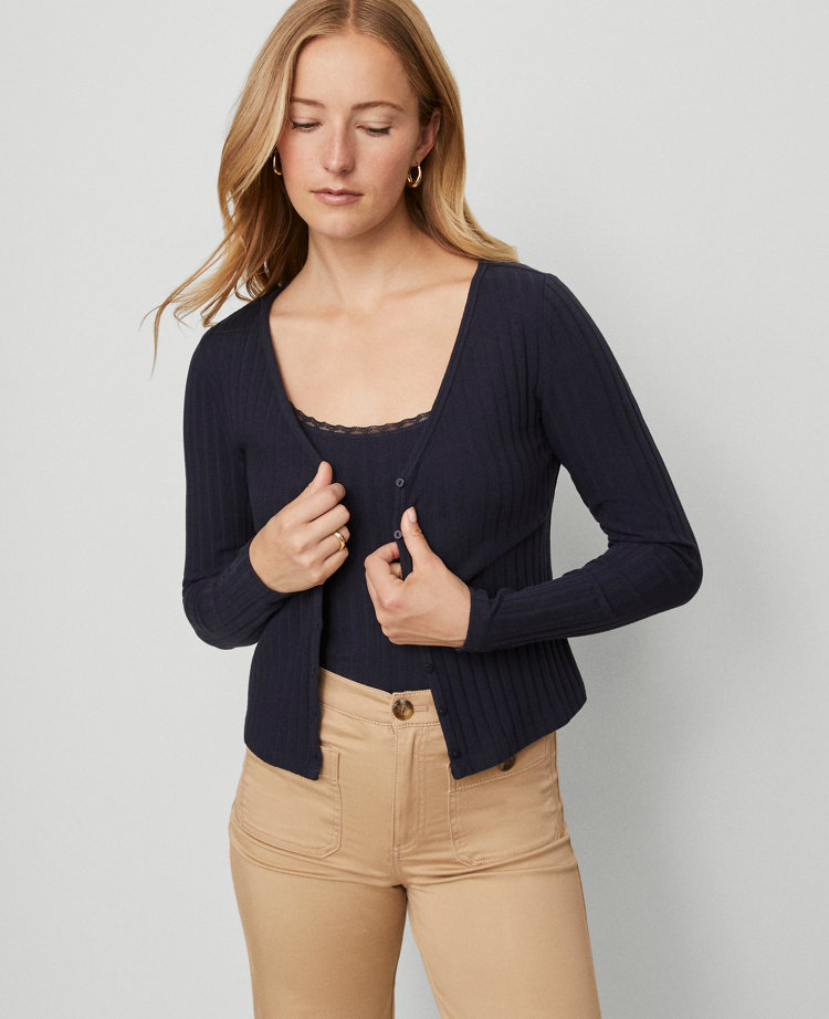 Weekend Collection Ribbed V-Neck Cardigan