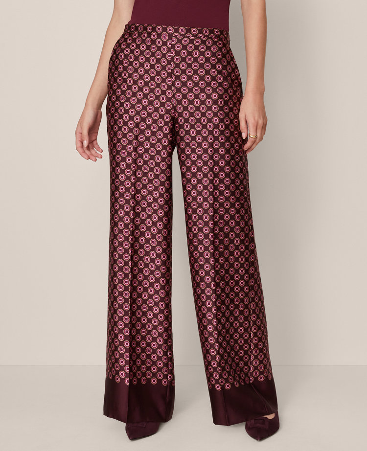 The Wide-Leg Pant in Satin Geo Print