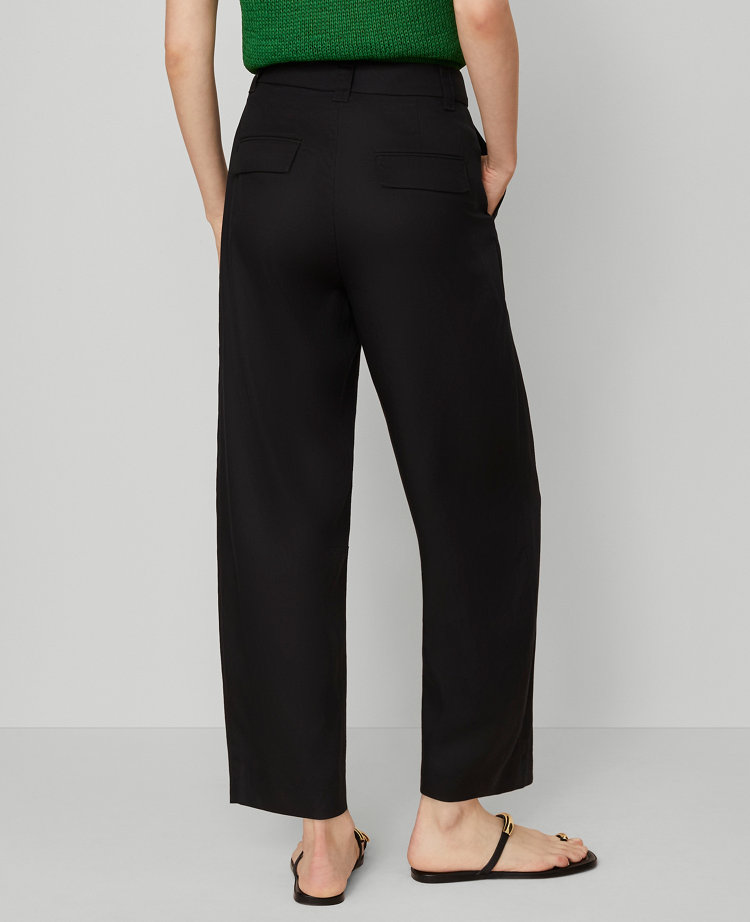 Seamed Barrel Pant