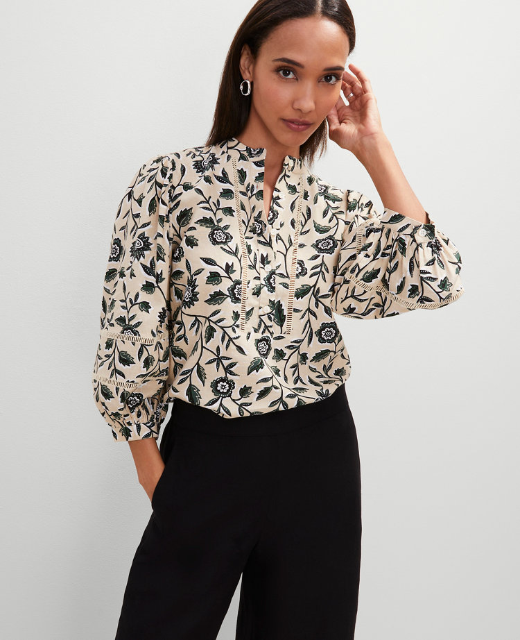 Petite Floral Linen Blend Puff Sleeve Top
