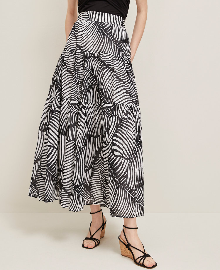 Petite Tiered Full Skirt in Palm Print