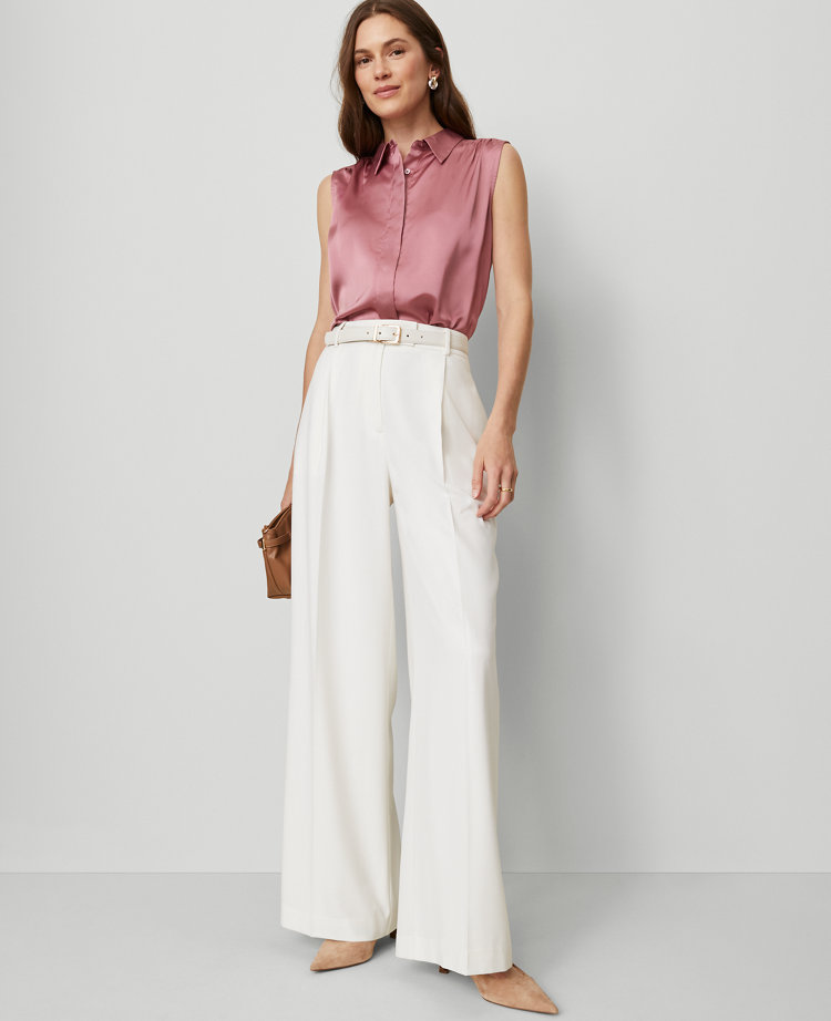 The Petite Modern Wide-Leg Trouser Pant