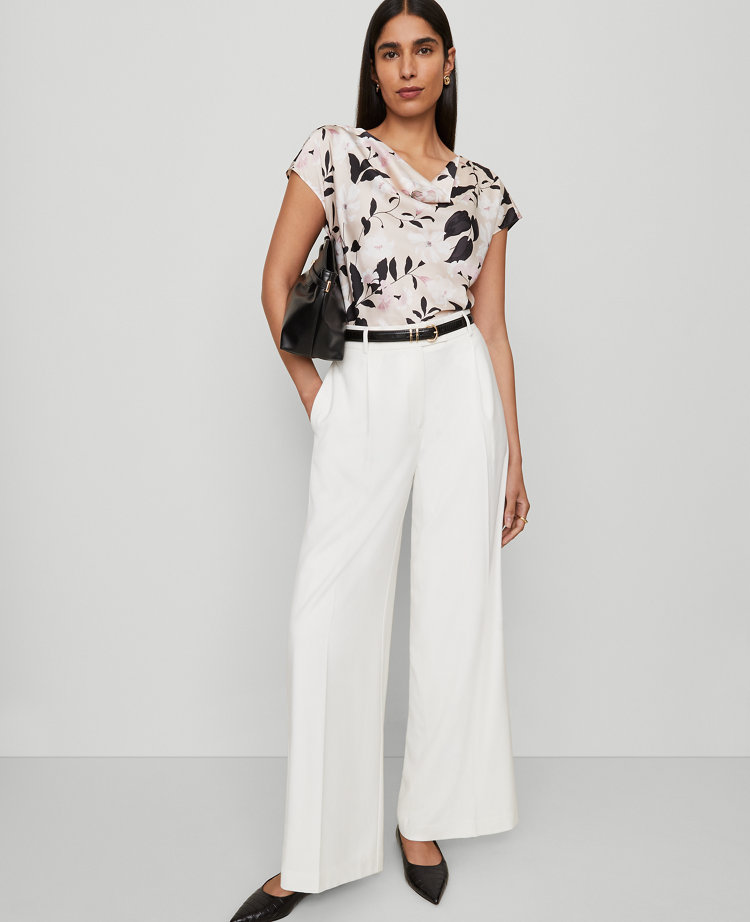 The Petite Modern Wide-Leg Trouser Pant