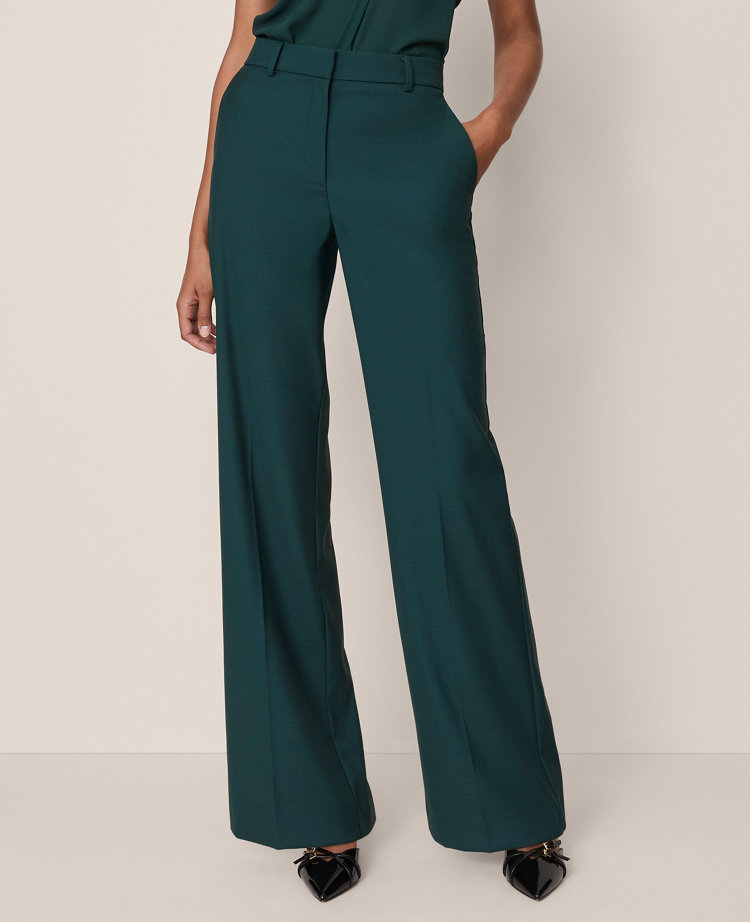 The Petite Wide-Leg Pant