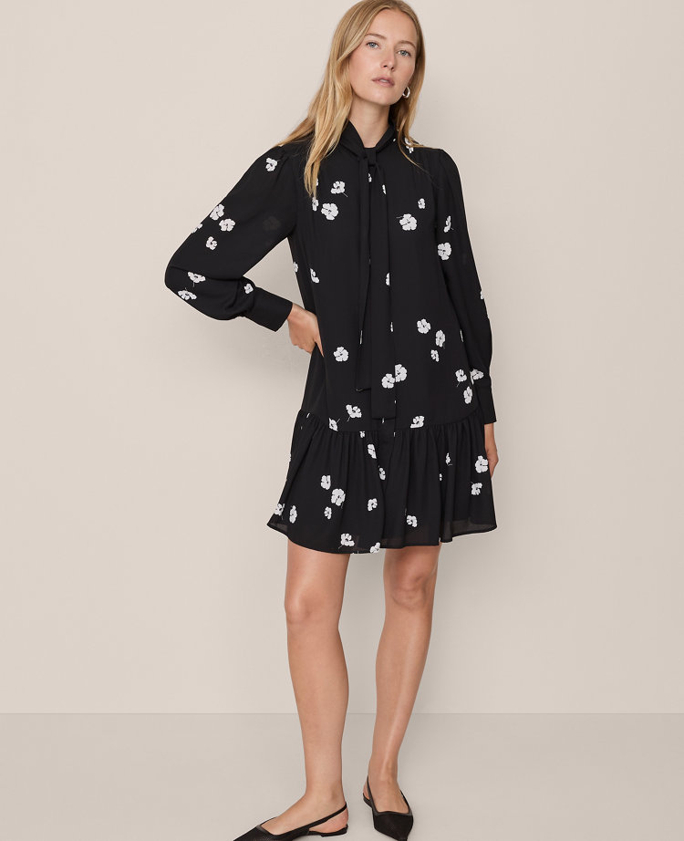 Petite Floral Tie Neck Trapeze Dress