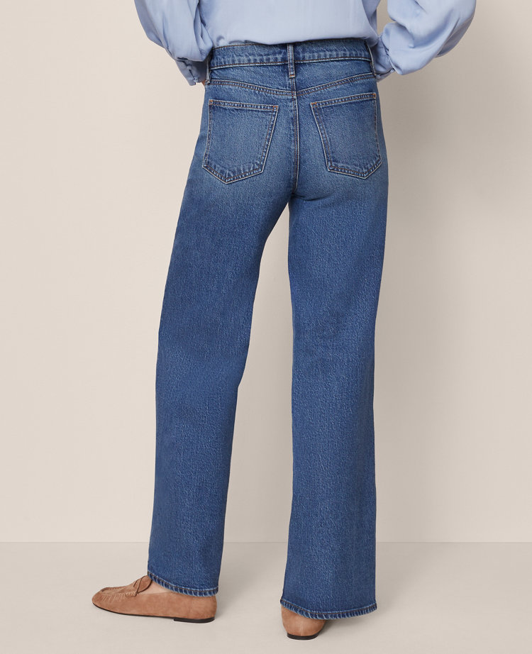 The Petite Wide-Leg Jean