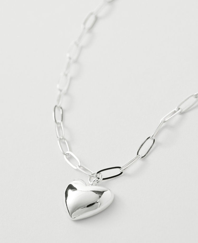 Metal Heart Pendant Necklace