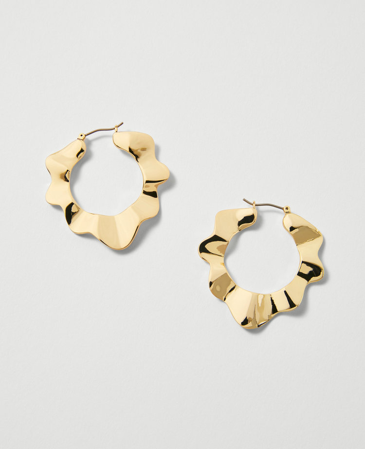 Wavy Metal Hoop Earrings