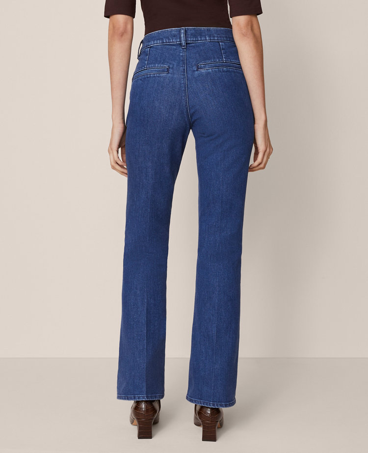 Mid Rise Boot Jeans in Dark Wash