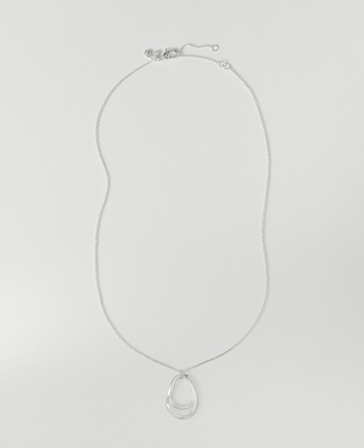 Open Oval Pendant Necklace