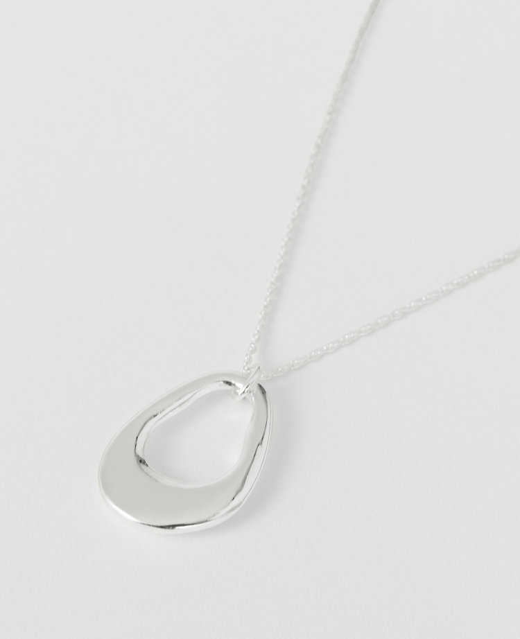 Open Oval Pendant Necklace