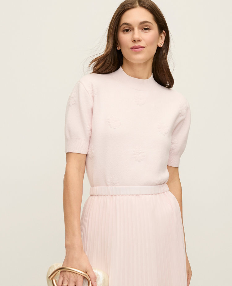 Daisy Appliqué Sweater Tee