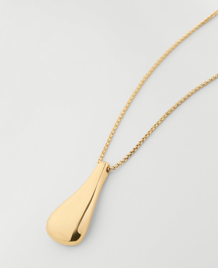 Teardrop Pendant Necklace