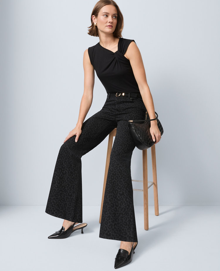 Ann Taylor The Petite Wide-leg Jean In Black
