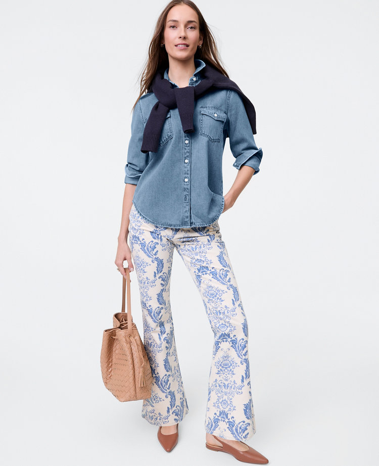 Ann Taylor Weekend Collection Denim Pocket Shirt Size Medium Twilight Wash Women's