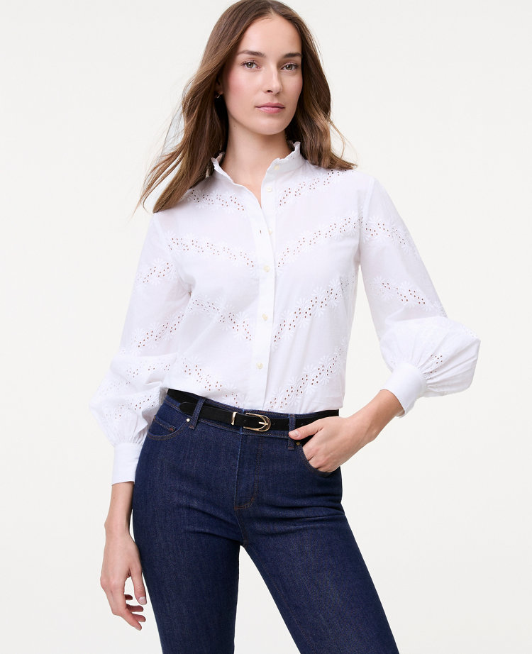 Petite Weekend Collection Eyelet Ruffle Collar Shirt