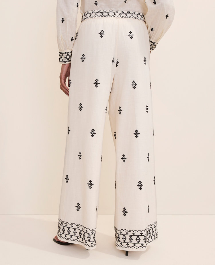 The Embroidered Easy Fit Wide-Leg Pant carousel Product Image 3