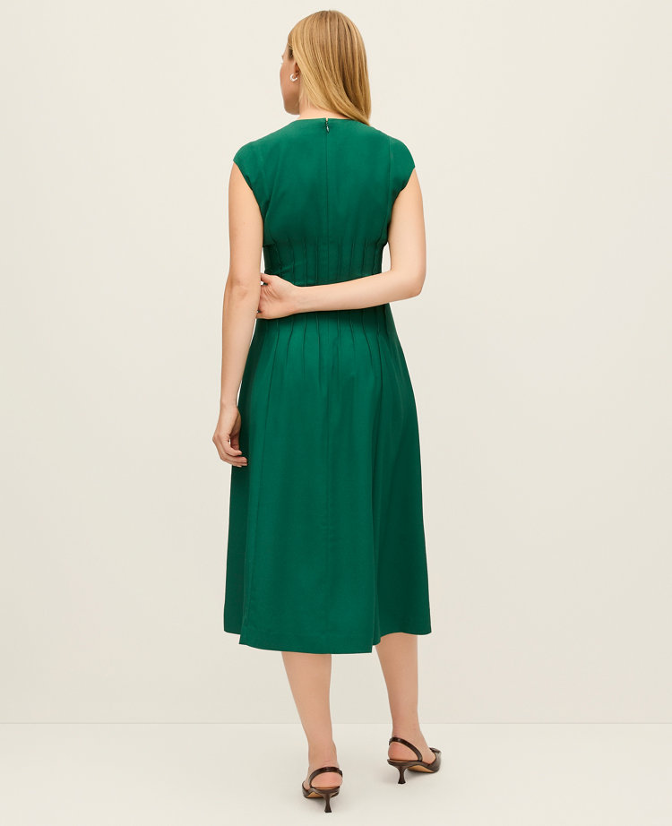 Petite Pintuck Flare Midi Dress