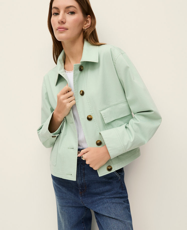 Petite Weekend Collection Shirt Jacket