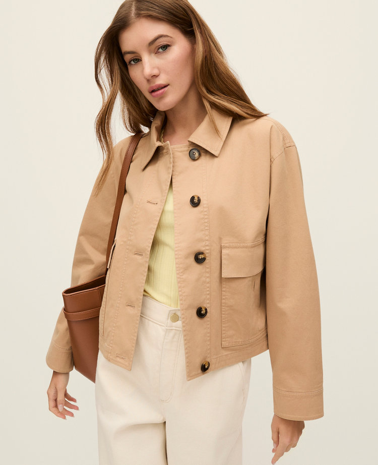 Petite Weekend Collection Shirt Jacket