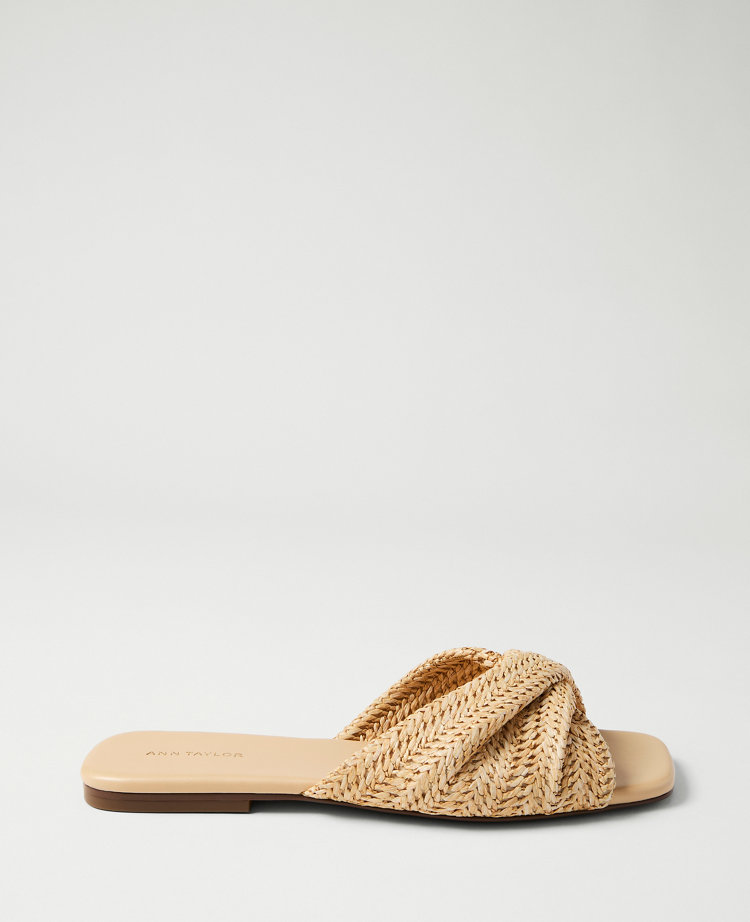 Weekend Knotted Straw Flat