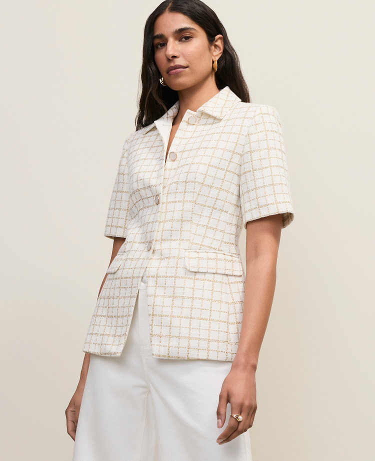 The Petite Short Sleeve Cutaway Jacket in Metallic Tweed